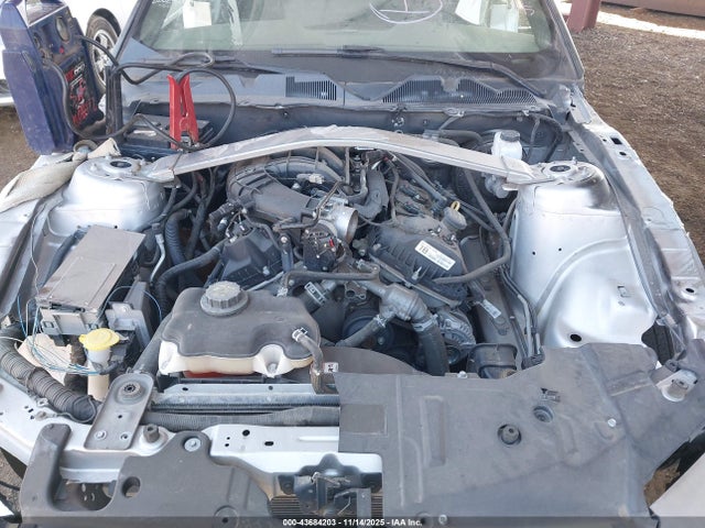 Ford Mustang V6 Premium 2014 1ZVBP8EM3E5272001 Image 10