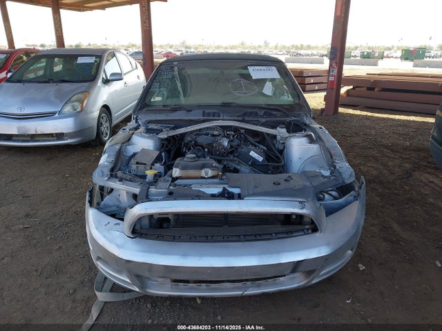 Ford Mustang V6 Premium 2014 1ZVBP8EM3E5272001 Image 12