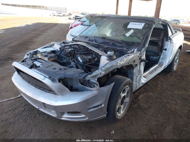 Ford Mustang V6 Premium 2014 1ZVBP8EM3E5272001 Image 6
