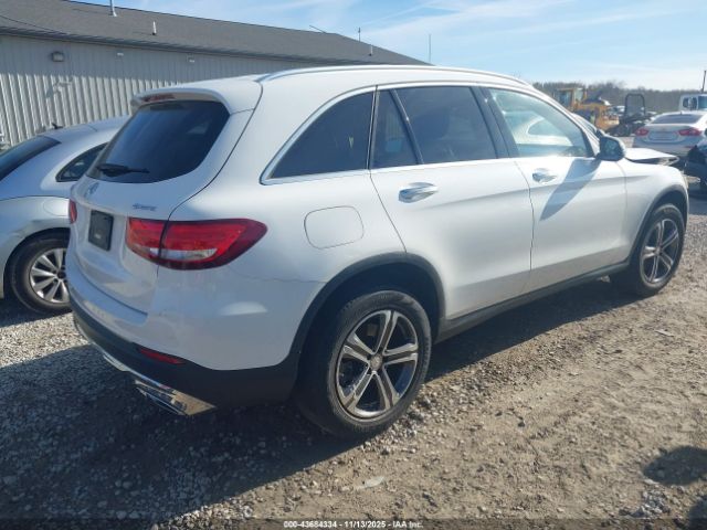2017 MERCEDES-BENZ GLC 300 WDC0G4KB0HF153398 Photo 3
