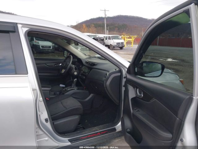 2018 NISSAN ROGUE JN8AT2MV1JW314370 Photo 4