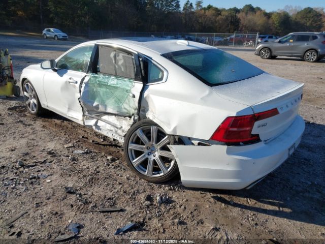 2019 VOLVO S90 LVYA22MLXKP080991 Photo 2
