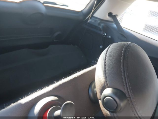 2017 MINI HARDTOP WMWXP7C52H3C61781 Photo 7