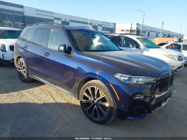 2022 BMW X7 5UXCX6C08N9L67804