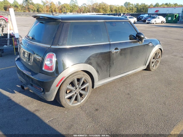 2013 MINI HARDTOP WMWSV3C53DT480149 Photo 3