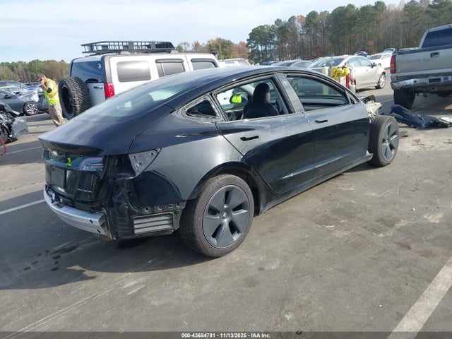 2022 TESLA MODEL 3 5YJ3E1EB0NF124955 Photo 3