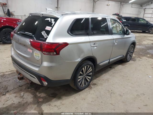 2020 MITSUBISHI OUTLANDER JA4AZ3A30LZ044742 Photo 3
