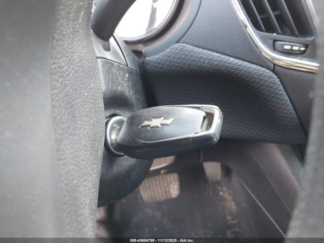 2017 CHEVROLET CRUZE 1G1BE5SM8H7101807 Photo 10