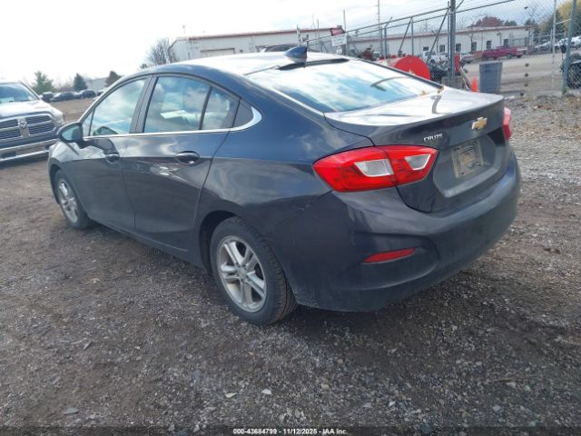 2017 CHEVROLET CRUZE 1G1BE5SM8H7101807 Photo 2