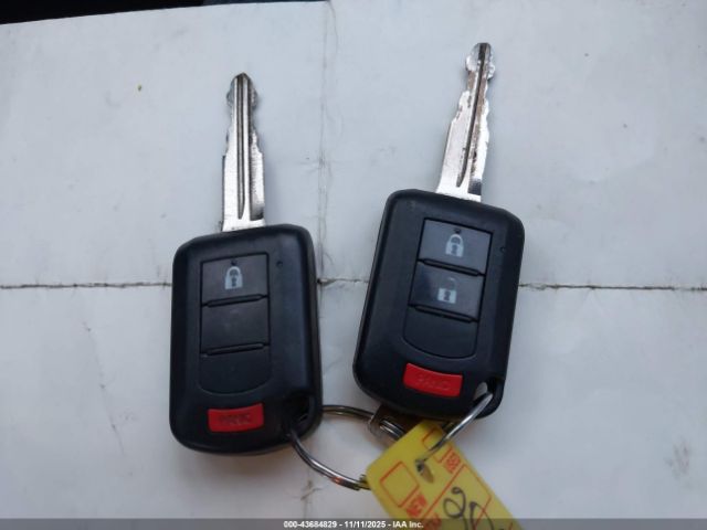 2020 MITSUBISHI MIRAGE ML32A3HJ7LH003488 Photo 10