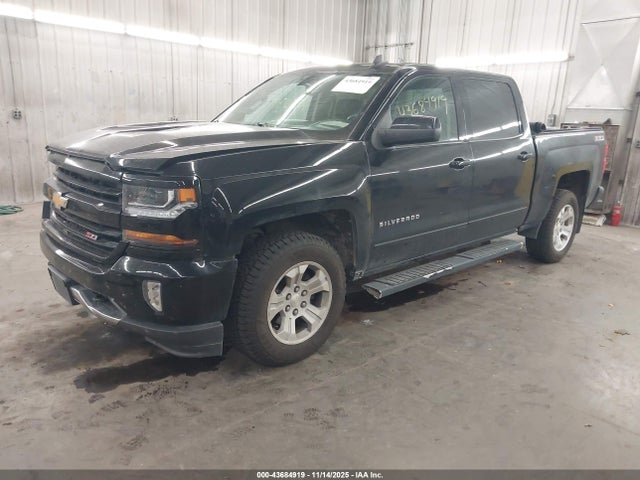 2017 CHEVROLET SILVERADO 1500 3GCUKREC3HG497765 Photo 1