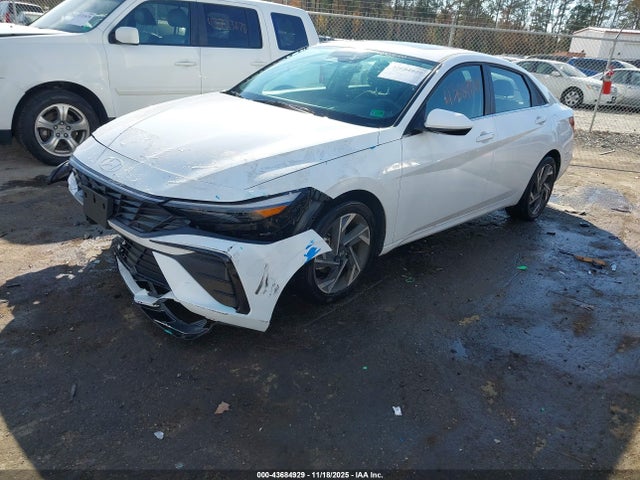 KMHLS4DG8RU811021 Hyundai ELANTRA SEL