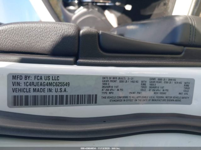 2021 JEEP GRAND CHEROKEE 1C4RJEAG4MC625549 Photo 8