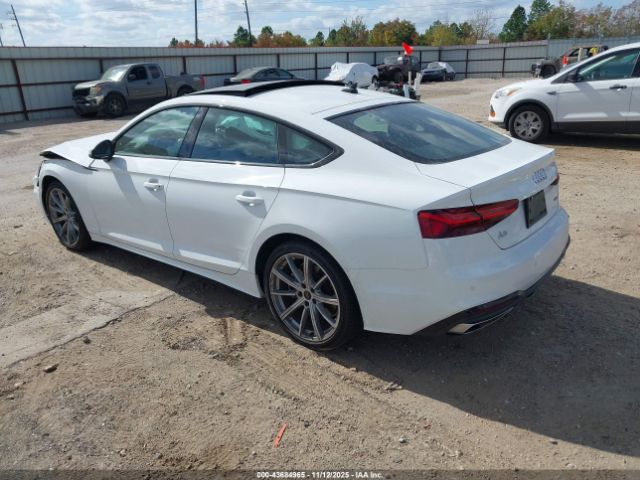 2025 AUDI A5 SPORTBACK WAUDACF5XSA009107 Photo 2