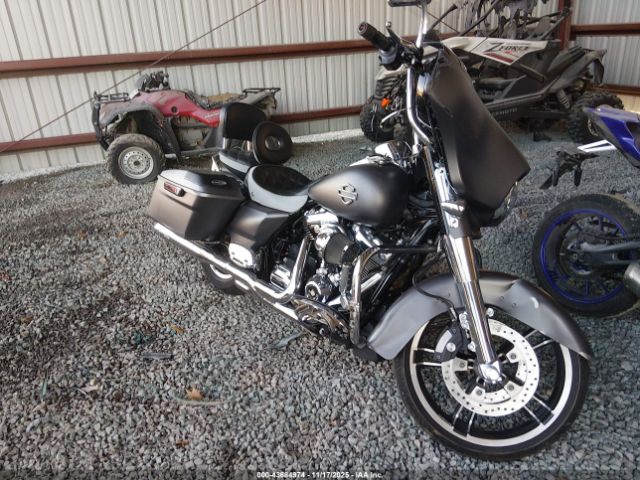 2017 HARLEY-DAVIDSON FLHXS 1HD1KRC15HB693685