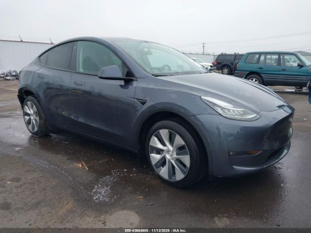 2022 TESLA MODEL Y 7SAYGDEE9NF509753