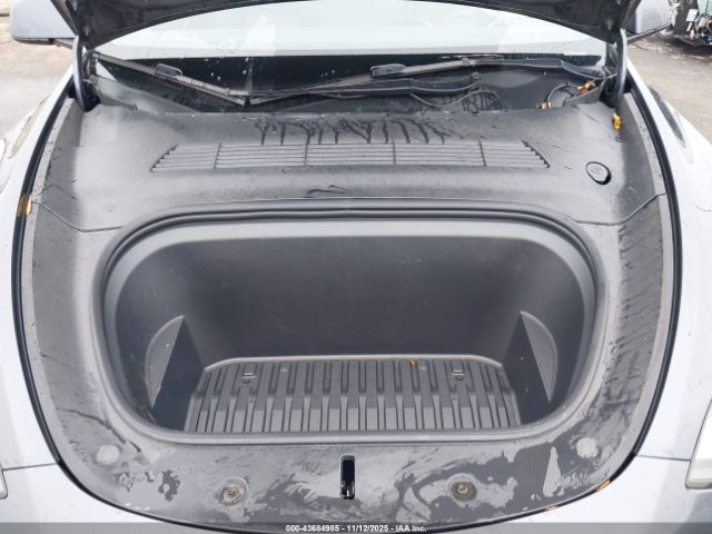 2022 TESLA MODEL Y 7SAYGDEE9NF509753 Photo 9