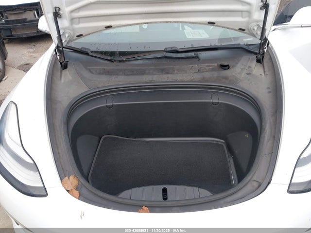 2018 TESLA MODEL 3 5YJ3E1EB0JF086332 Photo 9