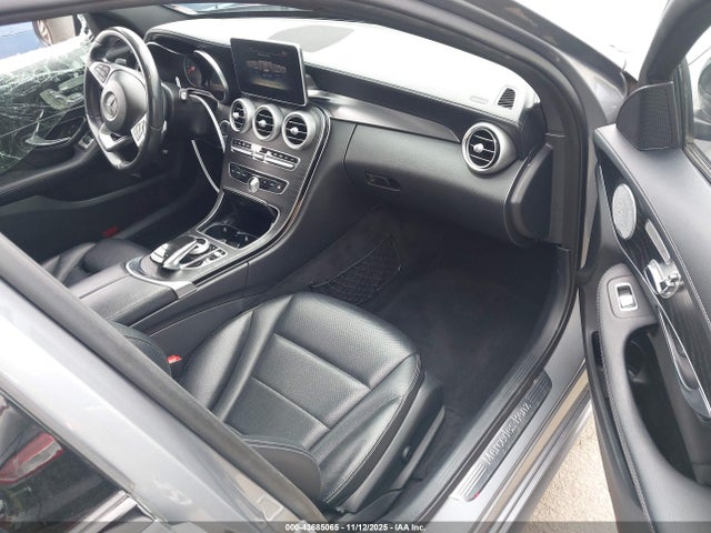 55SWF4JB1GU149186 Mercedes-Benz C 300 Sport