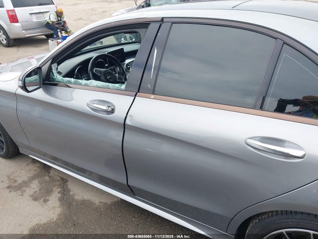 55SWF4JB1GU149186 Mercedes-Benz C 300 Sport