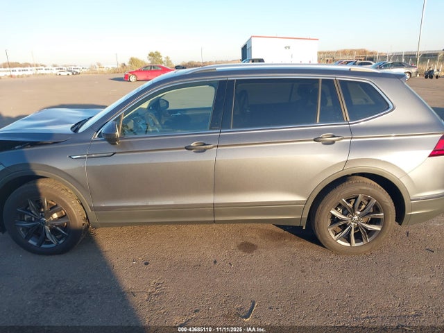3VVMB7AX1RM114438 Volkswagen Tiguan 2.0t Se/2.0t Wolfsburg Edition