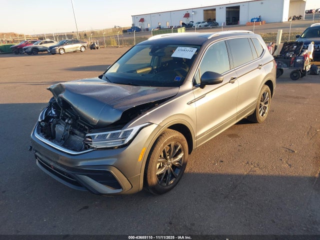 3VVMB7AX1RM114438 Volkswagen Tiguan 2.0t Se/2.0t Wolfsburg Edition