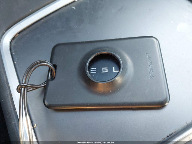 2024 TESLA MODEL Y 7SAYGDEE2RA226677 Photo 10