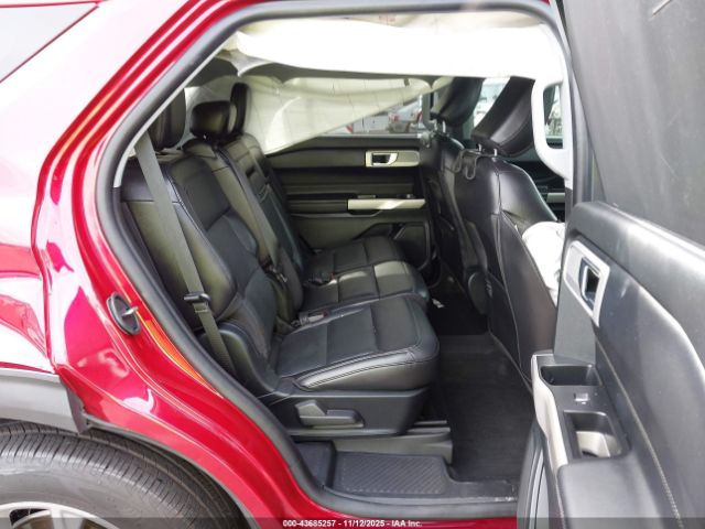 2021 FORD EXPLORER 1FMSK7FH6MGA95536 Photo 7