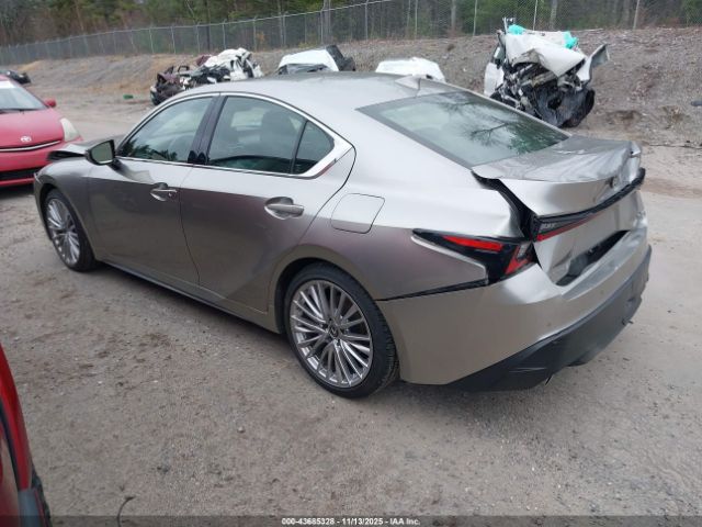 2022 LEXUS IS 300 JTHD81F21N5049290 Photo 2