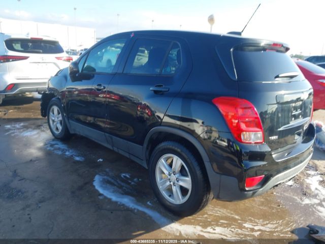 2019 CHEVROLET TRAX 3GNCJKSB5KL217190 Photo 2