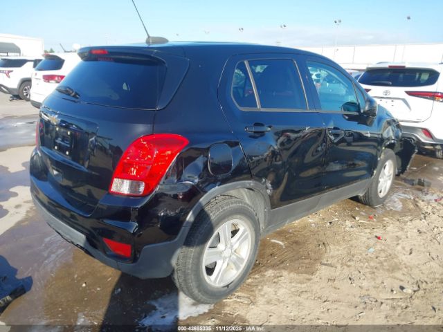 2019 CHEVROLET TRAX 3GNCJKSB5KL217190 Photo 3