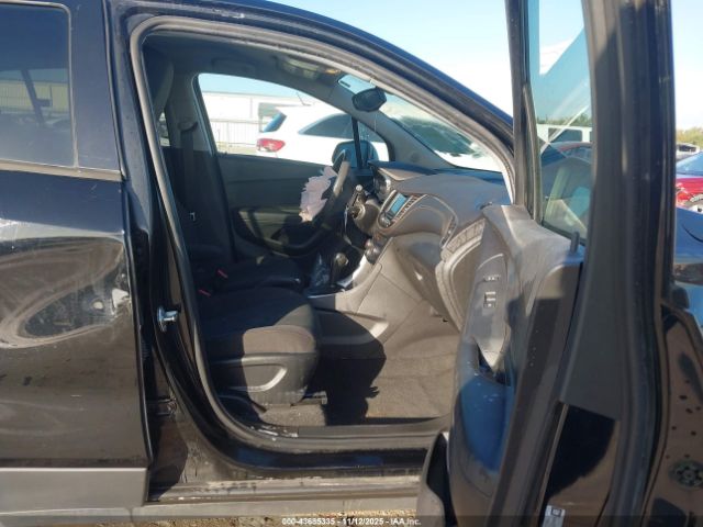 2019 CHEVROLET TRAX 3GNCJKSB5KL217190 Photo 4