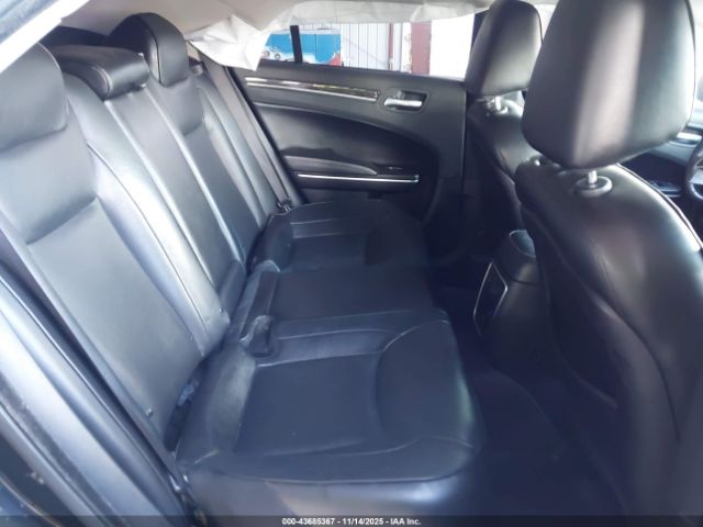 2019 CHRYSLER 300 2C3CCAEG0KH693512 Photo 7