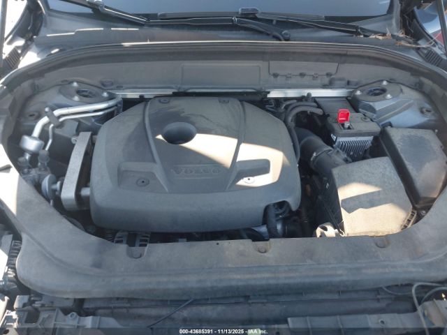 2020 VOLVO XC60 YV4102DK7L1517531 Photo 9