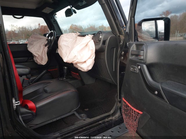 2017 JEEP WRANGLER UNLIMITED 1C4BJWFG5HL633682 Photo 4