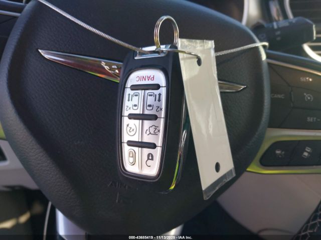 2021 CHRYSLER PACIFICA 2C4RC1BG9MR571948 Photo 10