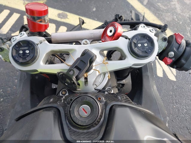 2025 DUCATI PANIGALE ZDMHAATWXSB016269 Photo 6