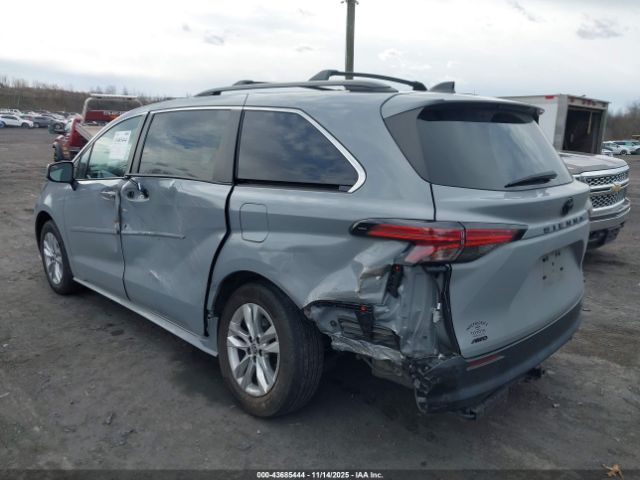 2022 TOYOTA SIENNA 5TDASKFC1NS049157 Photo 2