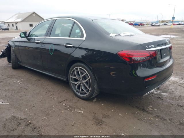 2021 MERCEDES-BENZ E 350 W1KZF8EB9MA923890 Photo 2