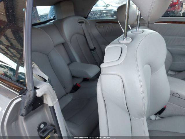 2005 MERCEDES-BENZ CLK 500 WDBTK75J55F148360 Photo 7