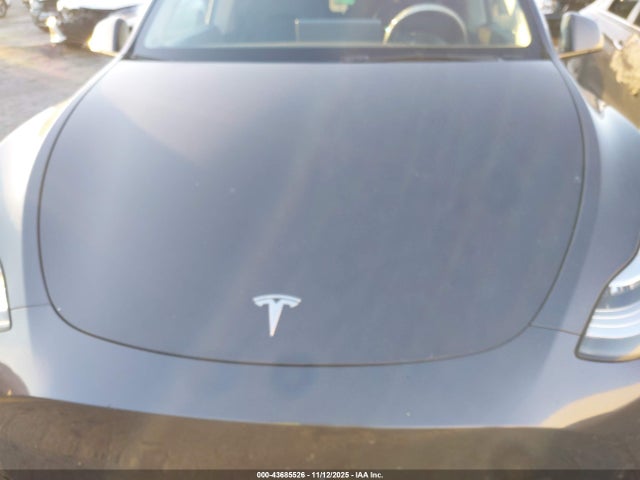 2022 TESLA MODEL Y 7SAYGDEE9NF481758 Photo 9
