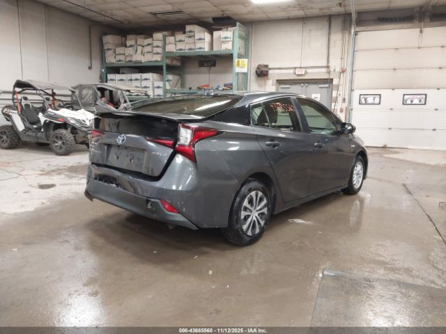 2020 TOYOTA PRIUS JTDL9RFU8L3016452 Photo 3