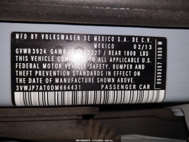 2013 VOLKSWAGEN BEETLE 3VWJP7AT0DM664431 Photo 8