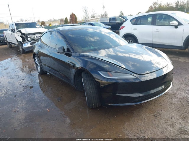 2025 TESLA MODEL 3 5YJ3E1EB8SF910076 Photo 0