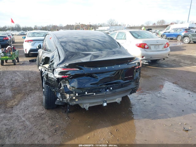 2025 TESLA MODEL 3 5YJ3E1EB8SF910076 Photo 5