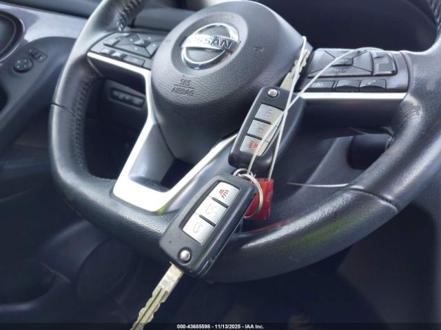 2018 NISSAN ROGUE 5N1AT2MV3JC786580 Photo 10