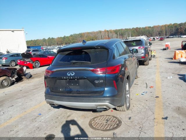 2021 INFINITI QX50 3PCAJ5CA6MF100646 Photo 3