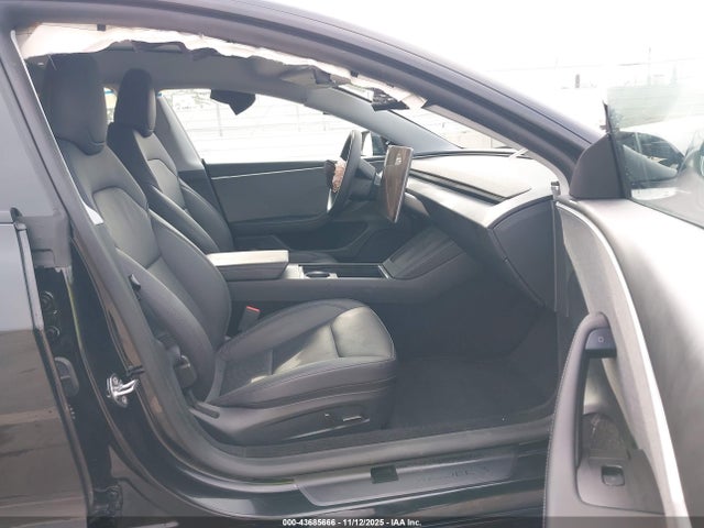 2024 TESLA MODEL 3 5YJ3E1EAXRF868625 Photo 4