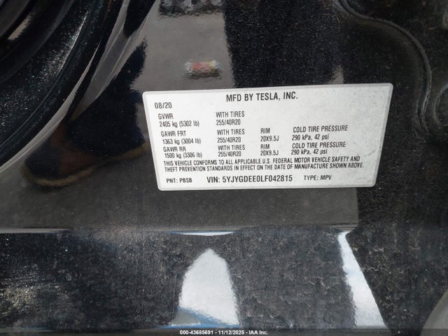 2020 TESLA MODEL Y 5YJYGDEE0LF042815 Photo 8