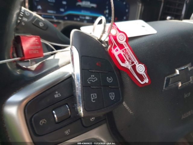 2024 CHEVROLET SILVERADO 1500 3GCUDFED0RG265028 Photo 10